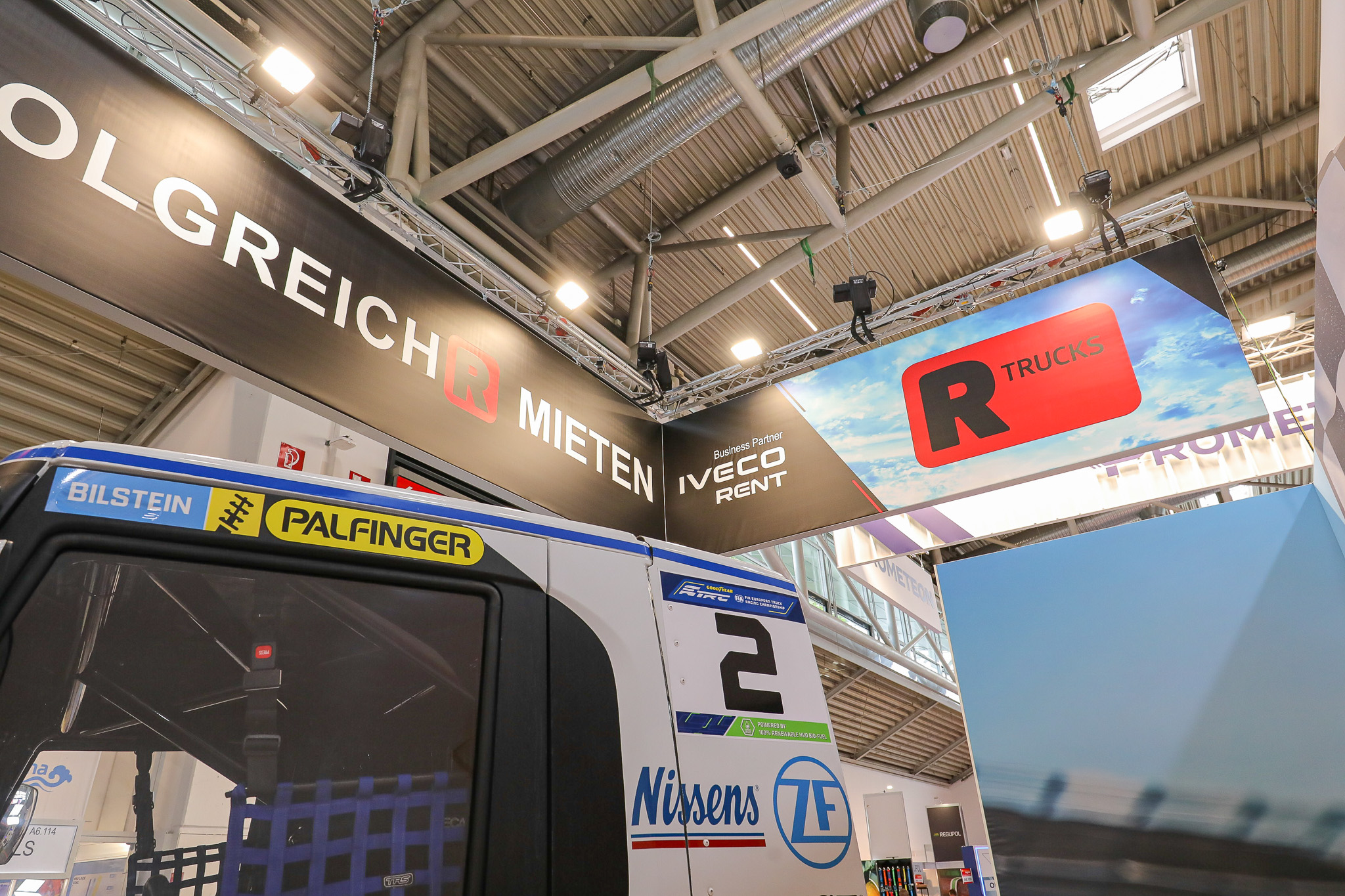 Logo vom Messestand R-Trucks