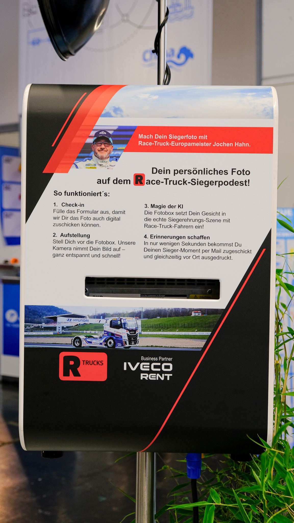 Fotobox auf Messestand von R-Trucks