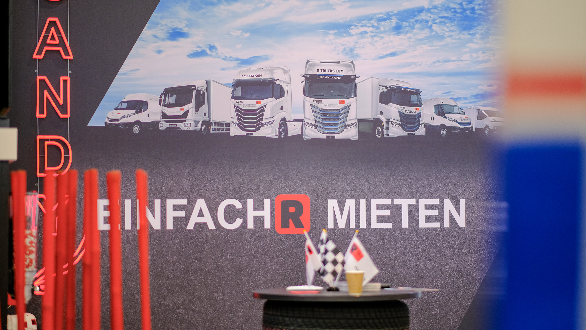 Slogan Einfach-R Mieten auf dem R-Trucks-Stand